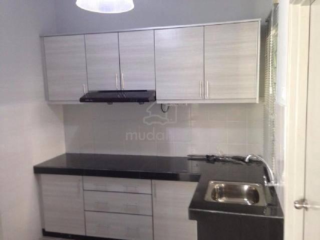 162 Residency 2
