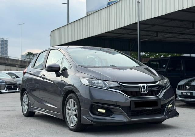 2019 Honda Jazz 1.5 E Push Start R CAM - 1