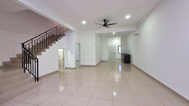 PARTIAL FURNISHED 2 Storey House Sejati Lakeside Cyberjaya 1
