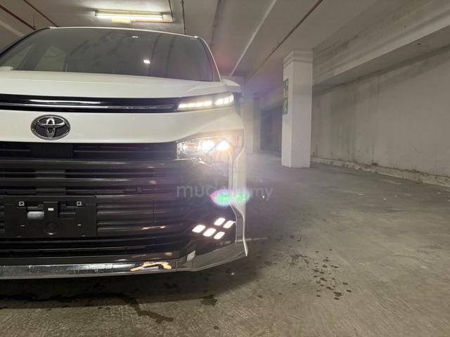 2022 Toyota VOXY 2.0 S-Z (A) SUPER CRAZY PROMO - 2