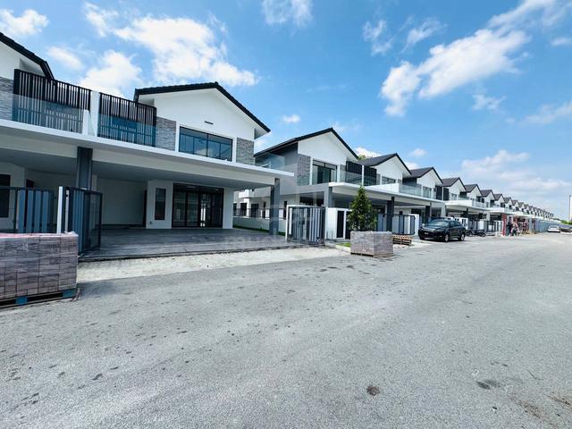 Brand New Low Density Only 22 Unit 2 Storey Semi-D Kota Warisan Sepang 1