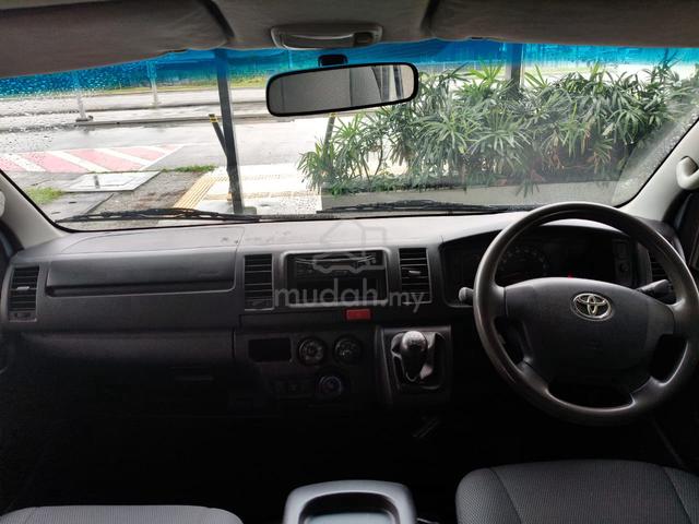 2014 Toyota Hiace 2.7 (M) Window Van High Roof - 5
