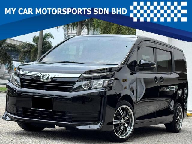 2017 Toyota VOXY X 2.0 MPV 7ST R.CAM RIMS KLES 1PD - 1