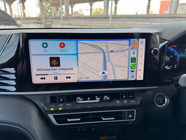 BRAND NEW 2026 Toyota CAMRY 2.5 V - 3