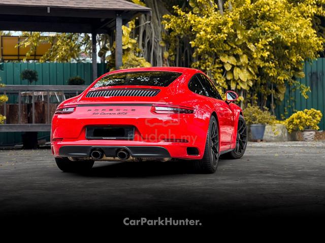 2017 Porsche 911 3.0 CARRERA GTS (A) - 3