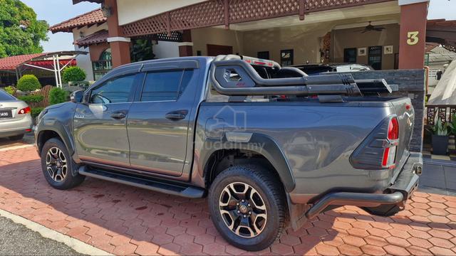 2016 Toyota HILUX 2.8 G VNT (A) - 5