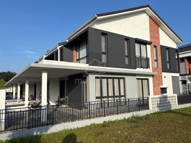 Freehold Double Storey Terrace Endlot Elmina Ilham Residense 2 1
