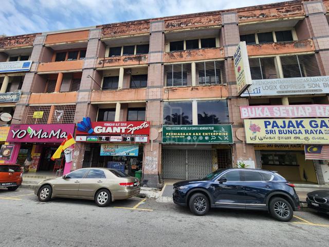 Bayu Perdana Klang Ground Floor Shop Lot Facing Mainroad For Rent 1