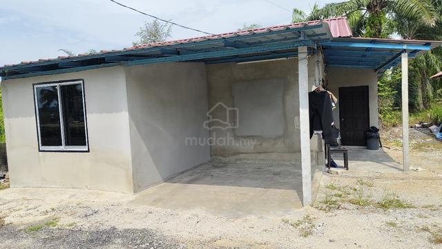 Rumah kampung di Titi Serong 1