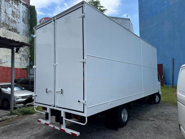 15 Mitsubishi Fuso Box Kotak 20 Kaki Can Loan - photo 2 of 6
