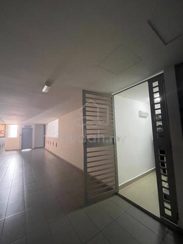 228 Kondominium 1