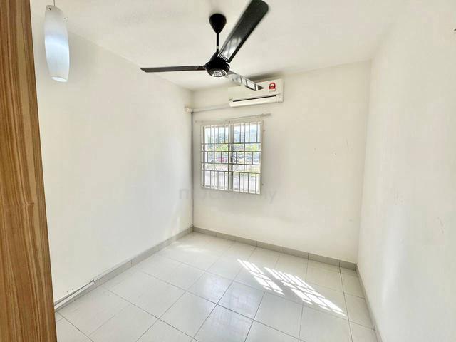 Seri Intan Apartments @ Setia Alam 5