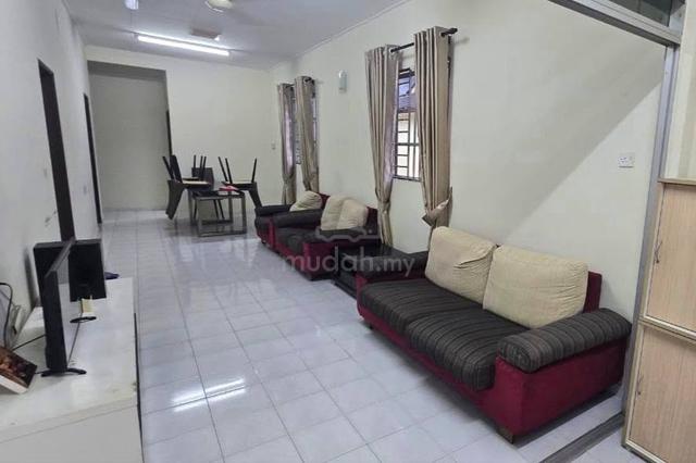Rent - Taiping 1 Storey Terrace House, 4r3b Fully Furnished, Auto Gate 1