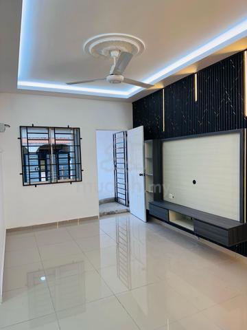 Rumah Teres 1 Tingkat Taman Indah Jaya Kluang Johor 1
