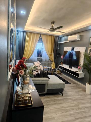 Idaman Senibong Apartment 1