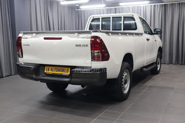 ORI 2022 Toyota HILUX 2.4 SINGLE CAB (M) - 4