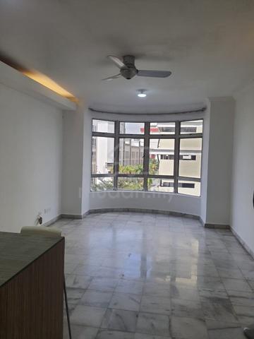 Endah Regal 1