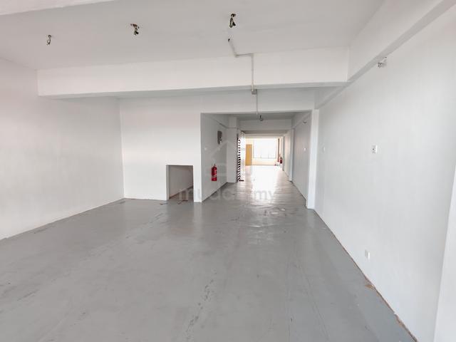 FACING MAINROAD Jalan Badlishah 1st Floor Shoplot TOWN AREA For Rent 1