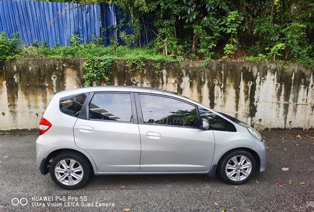2013 Honda JAZZ 1.5 FACELIFT (A) - 3