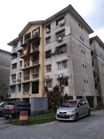 Emporis (Kota Damansara) 1