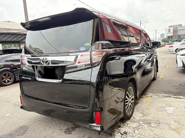 2017 Toyota VELLFIRE 2.5 ZG (A) Sunroof Power Boot - 4