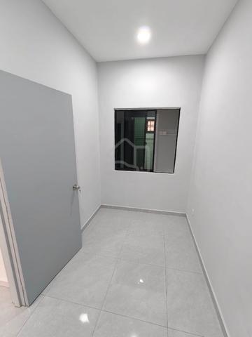 Bukit Indah 2 storey house, new renovation, good location, C.H.E.A.P. 1