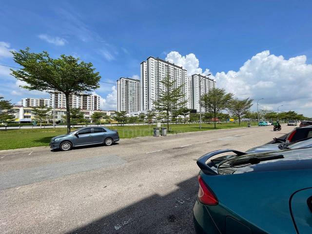 3 Storey Shoplot @ Sierra Perdana For Sale 3