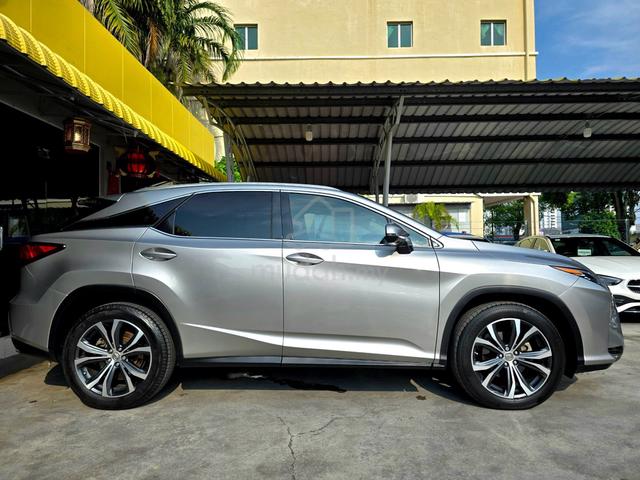 2017 Lexus RX200 2.0 T LUXURY HUD 360 Pana Roof - 3
