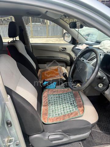 triton 2.5 lite 5 speed manual 4 door - 4