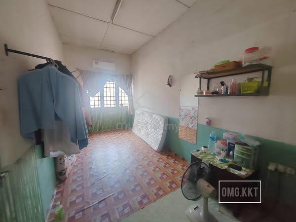 Klang Utama Double Storey Basic Unit Good Condition Best Buy 4