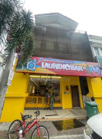 Kota Bayuemas Klang 2-Storey Shoplot Endlot Unit for Sales 1