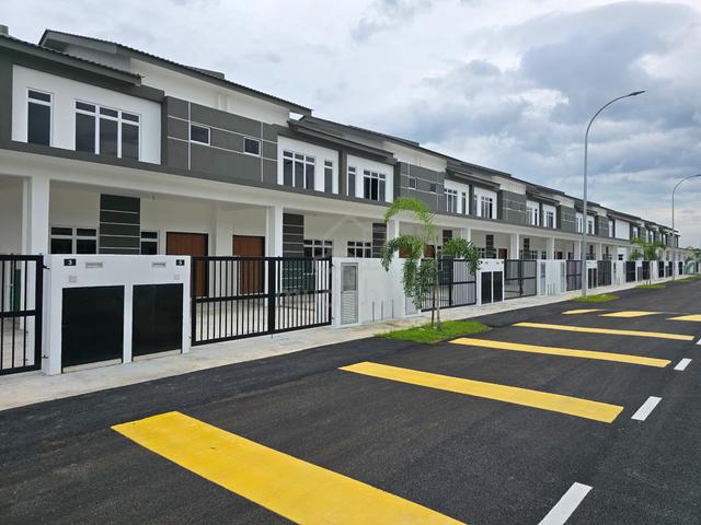 FULL LOAN 2 Tingkat 458K KOTA KEMUNING SHAH ALAM JALAN KEBUN RIMBAYU 1
