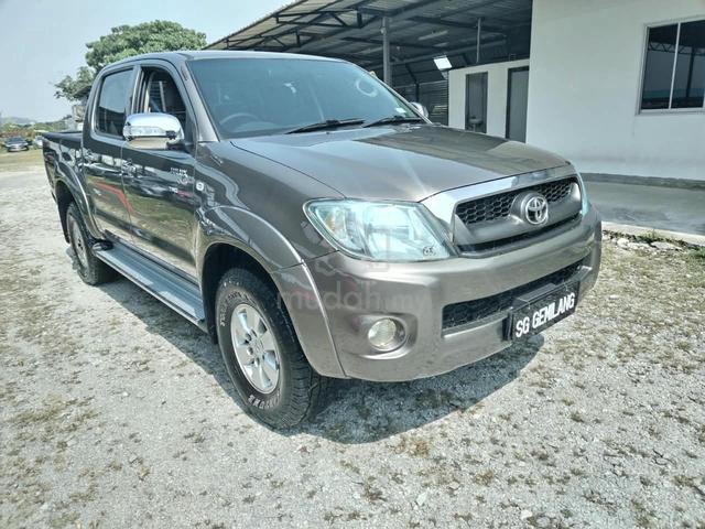 2009/2010 Toyota Hilux 2.5 G , TIP-TOP CONDITION - 4