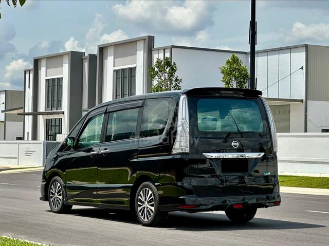 NISSAN SERENA 2.0 S-HYBRiD HWS🔥FULL LOAN✅ - 5