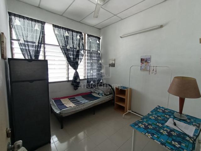 Medium Room for Rent in Sungai Dua (Near USM & LOTUS) for Male Only 1