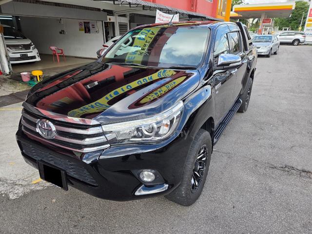 2017 Toyota HILUX 2.8cc G VNT (FREE 1 YEAR WRTY) - 3