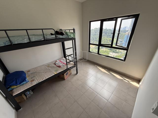 Residensi Alamanda 1