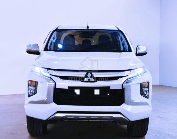 2018 Mitsubishi TRITON 2.4 VGT ADVENTURE X F.Loan - 3