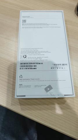 Apple iPhone 17 Pro Max 256 GB - photo 2 of 6