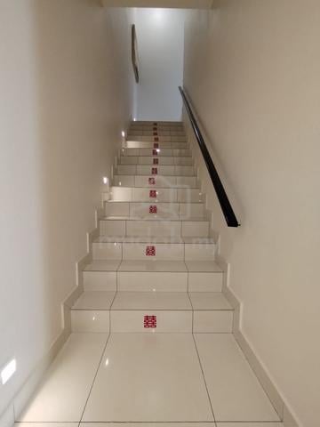 Tebrau/ Taman Ekoflora/ Double Storey/ 4 bed 3bath 1