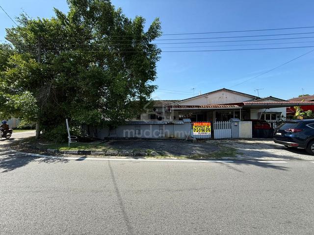 Single Storey SEMID Corner at Lim Garden, Silibin 1