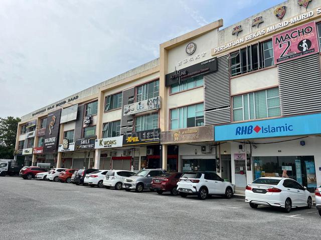 Facing Road 1st Floor Shoplot Near SMJK Keat Hwa 1 & Pegawai For Rent 1