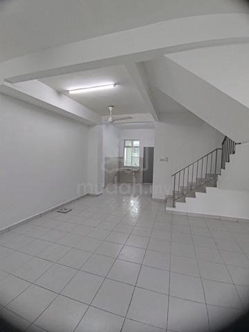 Jalan Pulai Mutiara Taman Pulai Mutiara-Currently have rental income 1