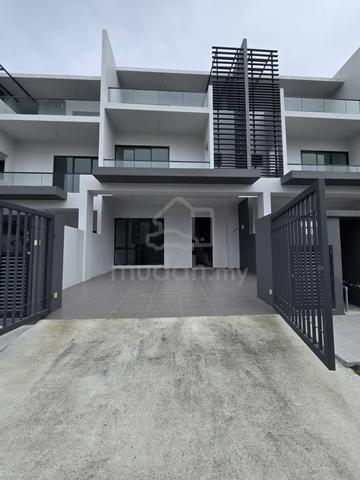 [Endlot] Residensi bukit orkid Cheras Orchid Hill Freehold 3 storey 1