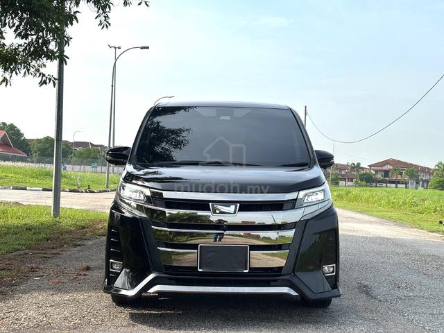 2021 Toyota NOAH 2.0 WXB / GOOD CONDITION - 2