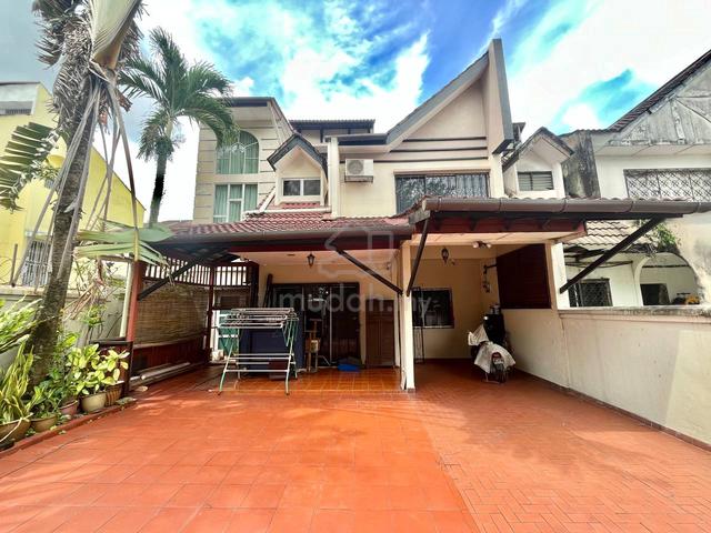 FOR SALE-2 Storey End Lot Taman Seri Cheras Selangor 1