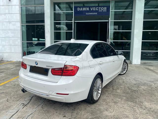 2012 Bmw 328i LUXURY 2.0 Mil 66K KM - 2