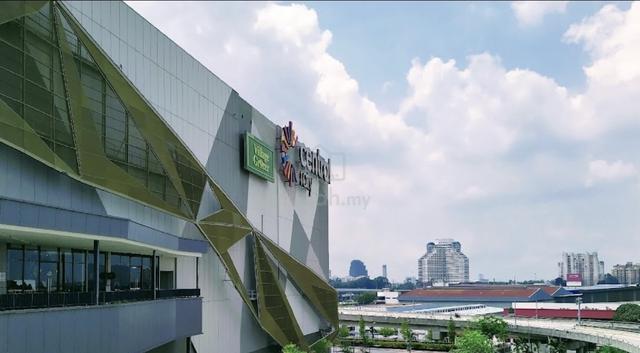Hyde Tower @ i-City 1
