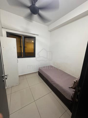 Room For Rent 1