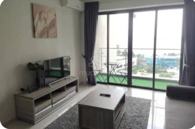 Bay Point @ Country Garden Danga Bay 1